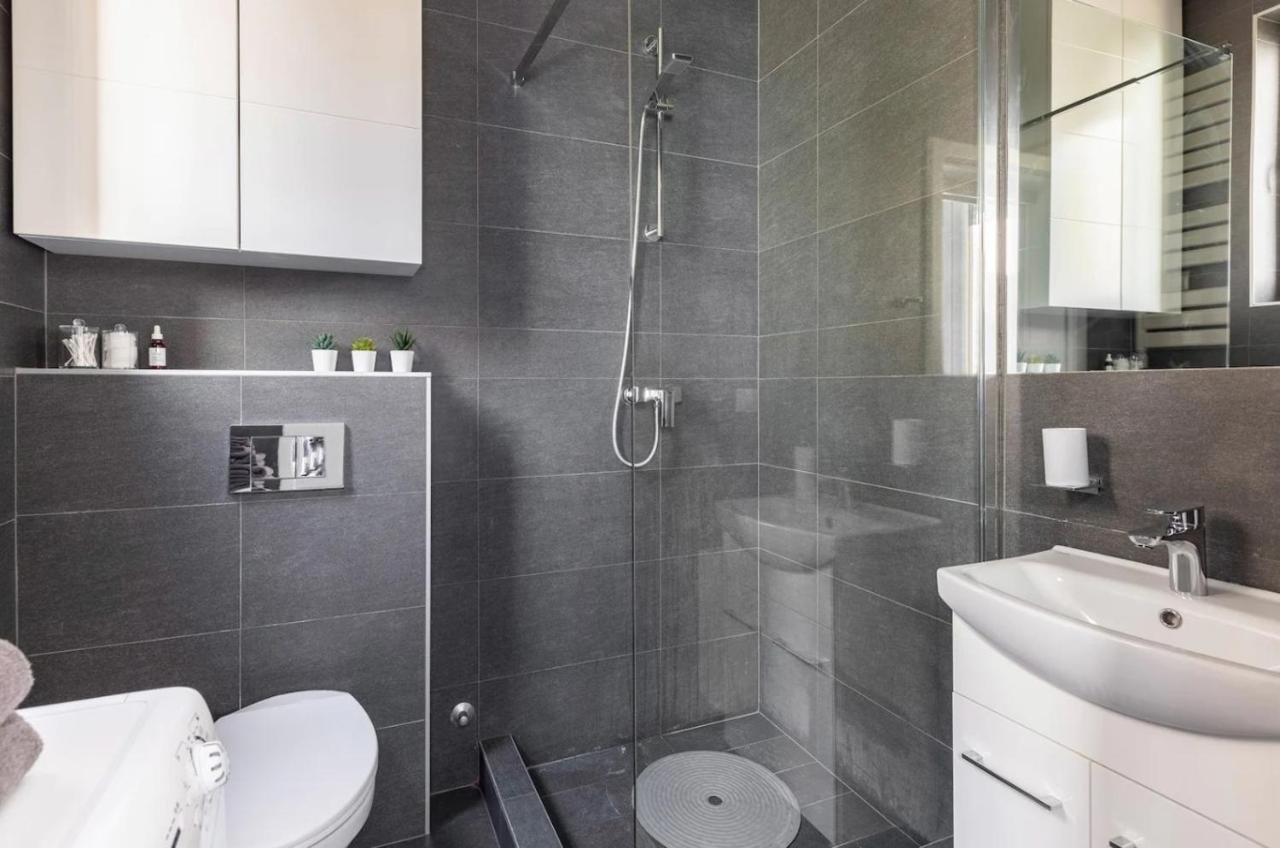 Stylish Studio In Central Location Belgrado Exterior foto